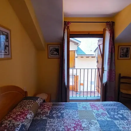 El Prado Apartment